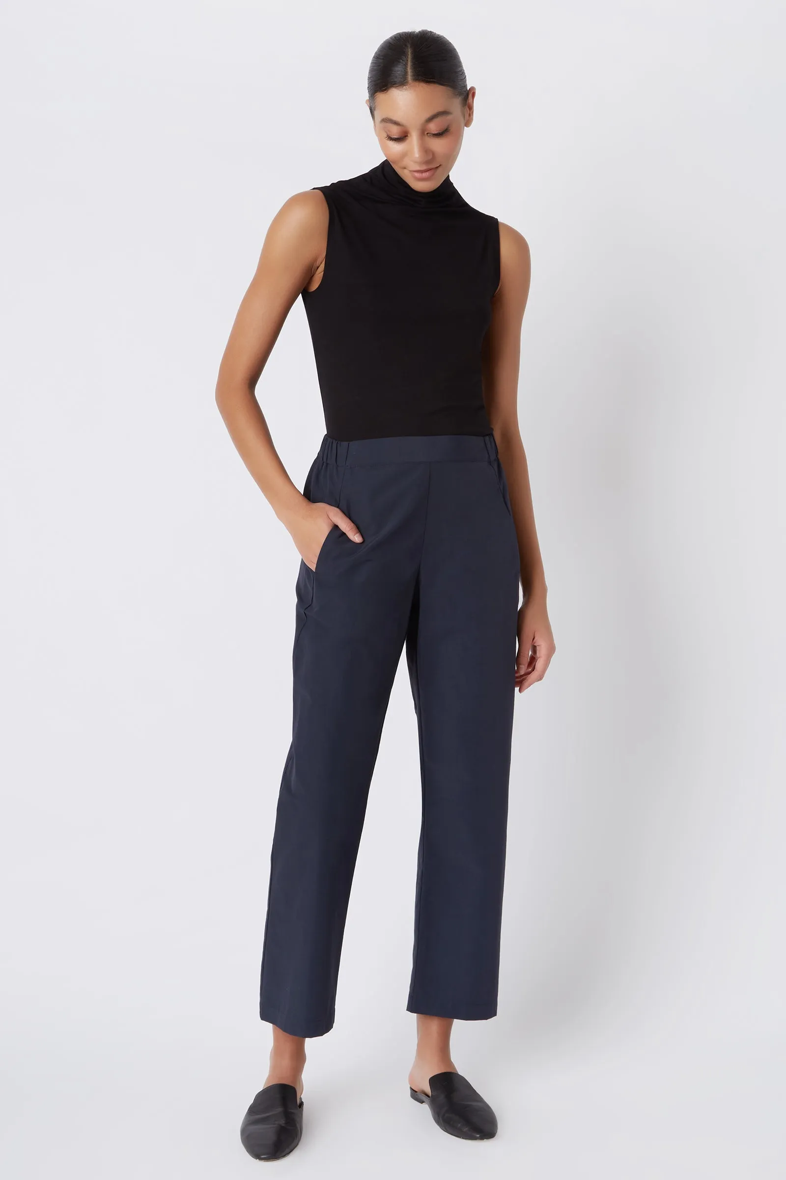 Brit Crop Pant - Navy
