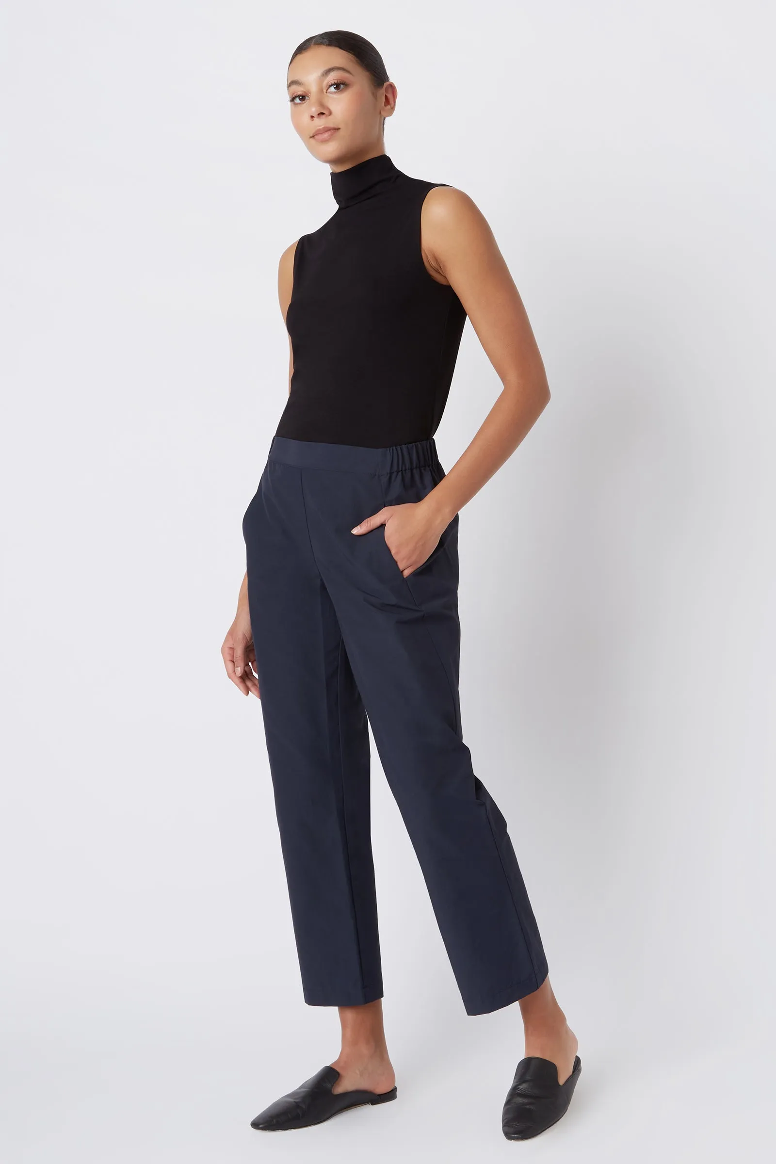 Brit Crop Pant - Navy