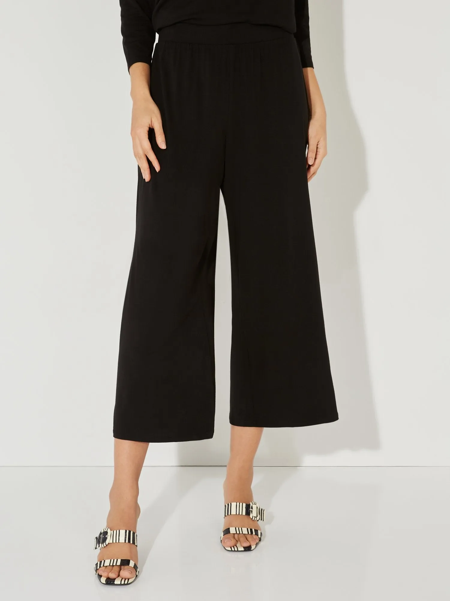 Wide-Leg Capri Pant - NY&C Style System